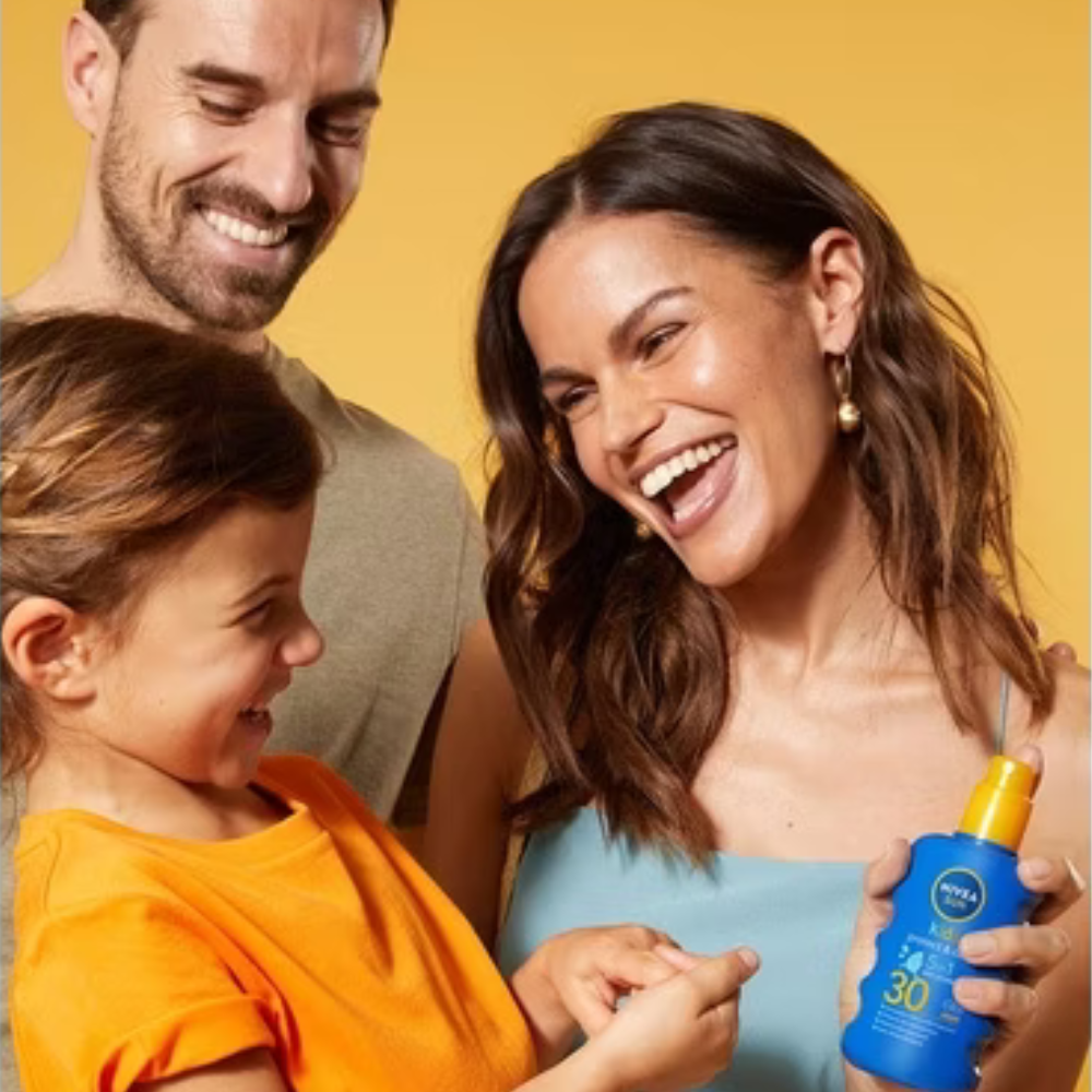 Nivea Moisturizing Kids Sunscreen Spray Kids SPF30 with Blooming Color 200ml